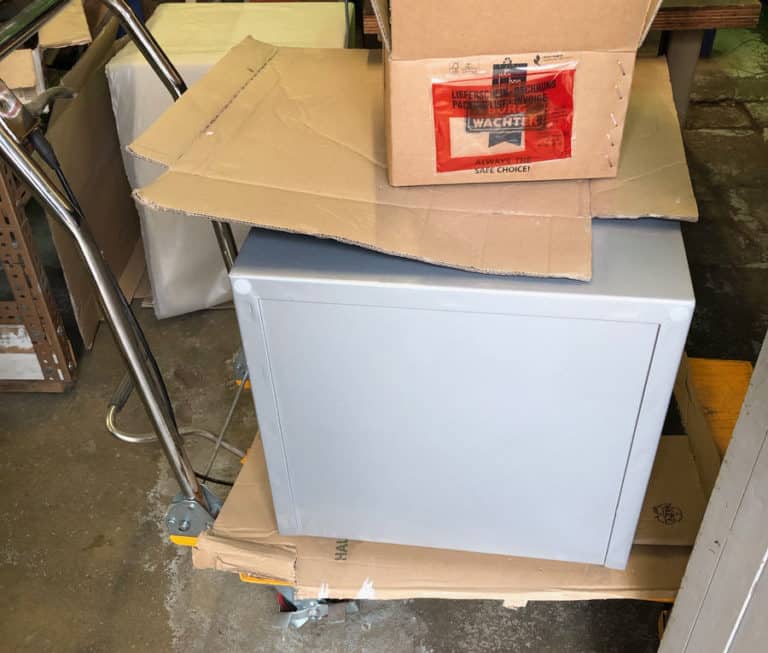 How to move a Safe? Safe and Cosy