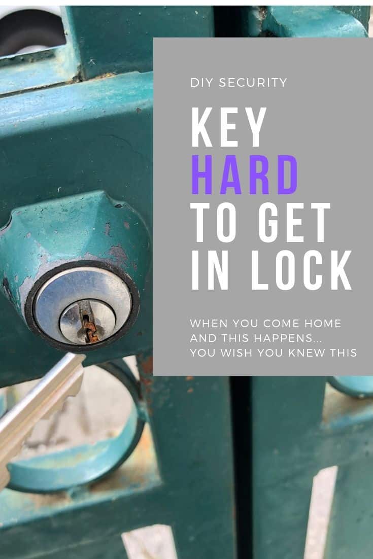 How to insert a key in a lock when it is hard and you really need to get back home.